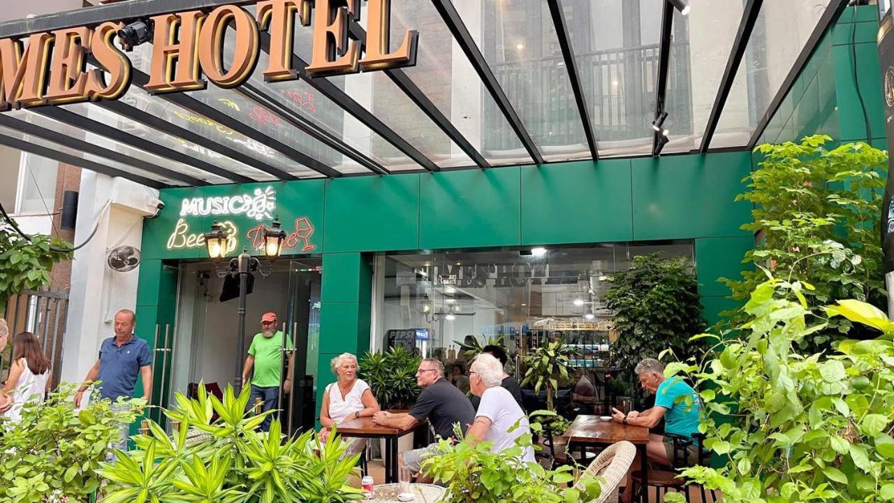 Times Hotel At Bassac Lane Phnompenh Exteriér fotografie